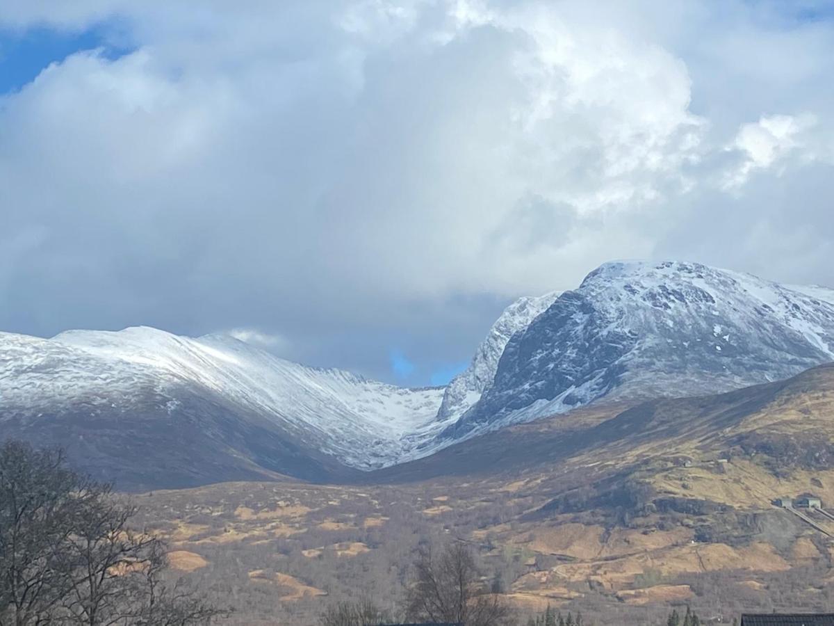 Eishkin Flat, Fort William Exterior photo