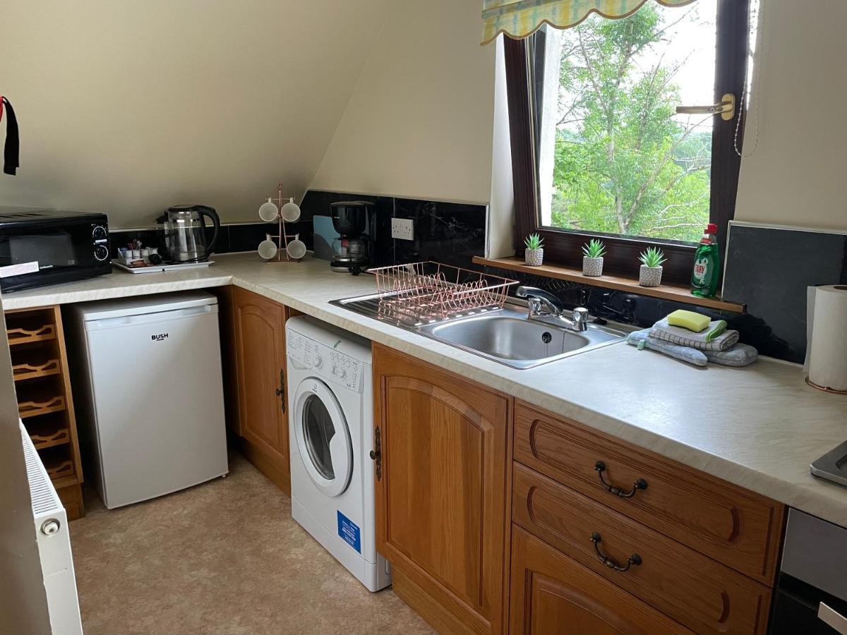 Eishkin Flat, Fort William Exterior photo